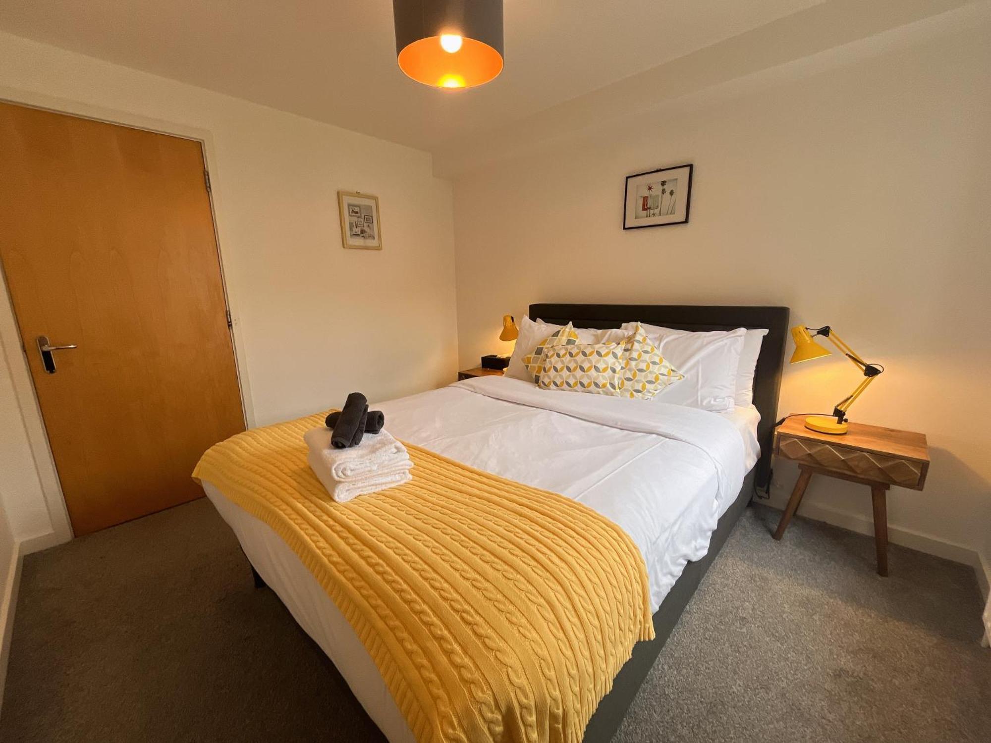 Apartment 2 Bath Free Parking EDI Buitenkant foto